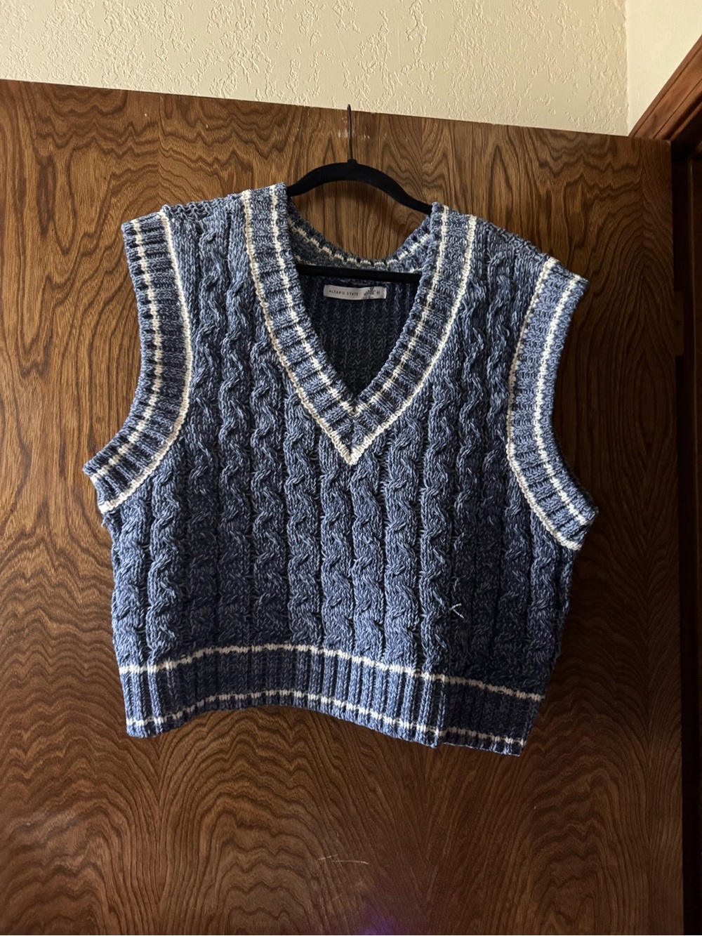 Altar'd State Blue Cable Knit V-Neck Sweater Vest with Cream Trim